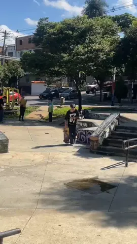 #parati  #berricsdoakickflip  #skateordie  #skatelife  #skateanddestroy  💘