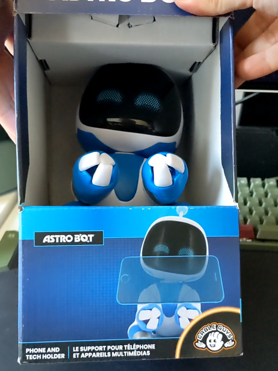 New haul today! Cable guys Astro Bot controller holder from #ExgPro 🔥💪 Mah boy is so cute lol! ☺️ Perfect match for the Astro Bot limited edition PS5 Dualsense Controller! 🎮  Pure awesomeness! 👏 #Astrobot  #ControllerHolder #PS5 #DualSense 