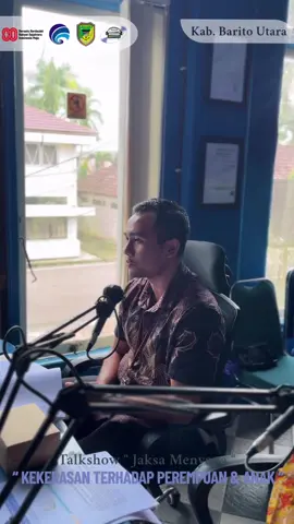 LPPL Batara FM Angkat Isu Kekerasan Perempuan dan Anak dalam Program “Jaksa Menyapa” Muara Teweh, 12 September 2025 – Lembaga Penyiaran Publik Lokal (LPPL) Batara FM kembali menghadirkan program dialog interaktif “Jaksa Menyapa” dengan topik Kekerasan terhadap Perempuan dan Anak. Program ini menghadirkan narasumber dari Kejaksaan Negeri Barito Utara, Raihan Safwan, serta Wahidah Sari dari Dinas Pengendalian Penduduk, Keluarga Berencana, Pemberdayaan Perempuan dan Perlindungan Anak (Disdalduk KB PPPA) bidang Perlindungan Perempuan dan Anak (PPPA). Acara dipandu oleh host Dewi Maya Sari. berita Lebih lengkap Kunjungi Instagram lppl_batarafm Copyright : LPPL Batara