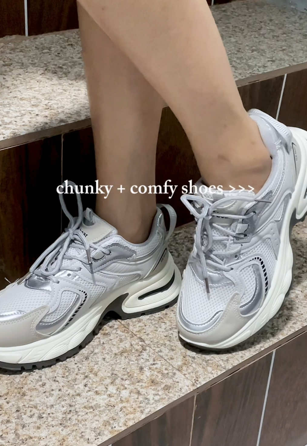 My everyday comfy kicks 👟⛅️#icebearshoes #rubbershoes #shoesrecommendation #grayshoes #chunkyshoes 