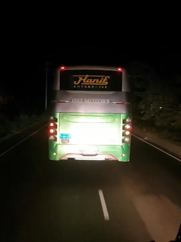 হানিফ মানেই আগুন🔥🔥🔥🚍🚍#skraselvai42 #fyp #viral #tiktok #bdbuslover @TikTok Bangladesh @TikTok 