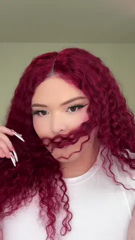 im right hereuuUUHHH🏃🏽‍♀️💋 #adamrayokay 