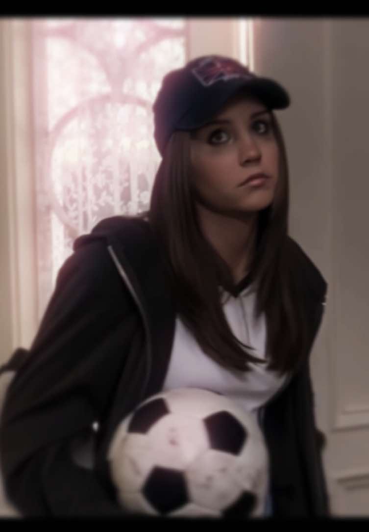 tried to do sumn new with the text but lowkey hate #shestheman #violahastings #amandabynes #shesthemanedit #2000s 