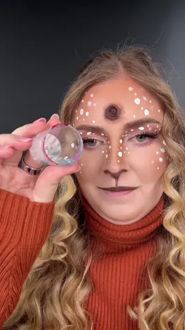 Antwort auf @Paula Wolf 🐺 - Mein 1. Halloween Look 😱🦌 Was soll ich noch alles schminken?? 👀👻💀🎃 cr: @Myah Rodriguez <3 