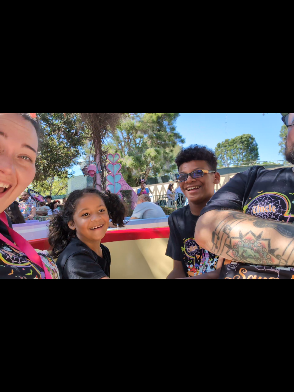 Anything to see those smiles ❤️❤️❤️  @CJayTheSingingChef @Alexis Watts I LPCC @ChrisPlusSix🖤 
