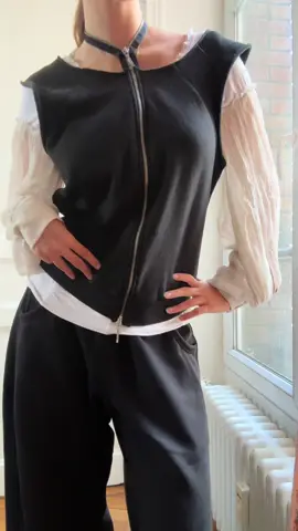j’adore ce top - vous en pensez quoi ? #pourtoi #fyp #OOTD #fitcheck #vintageoutfit 