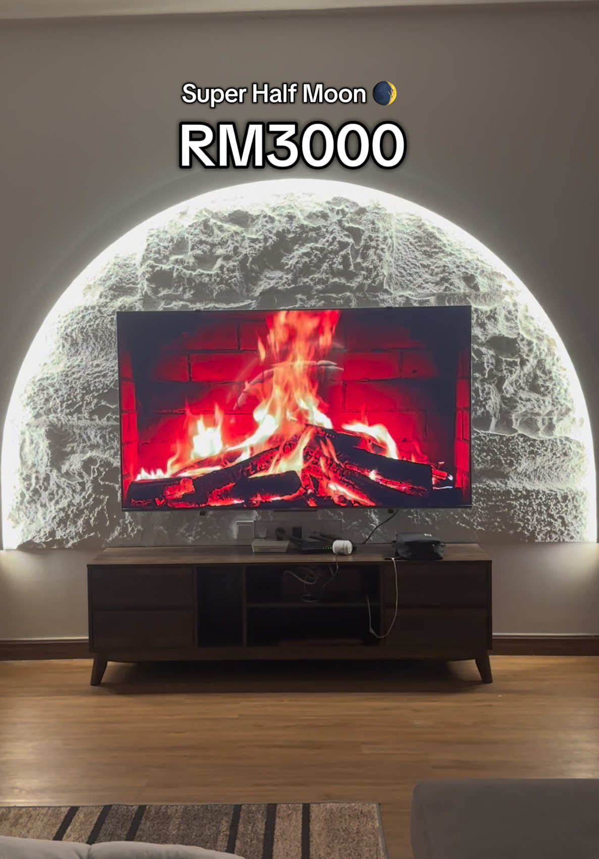 Super Half Moon package  10ft diameter, sesuai tv size 75inch Material Gymsum Board  PU Stone + filler + repaint white  Free LED Strip Light Pemasangan fokus pada klang valley Johor-to-perlis ada pemasangan bersama cas transportation 