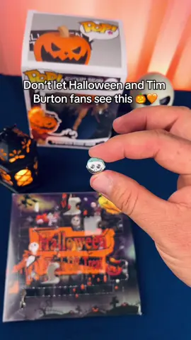 Keep this away from Halloween and Tim Burton fans🧡🎃🖤 #nightmarebeforechristmas #TimBurton #halloween #disney #goth 