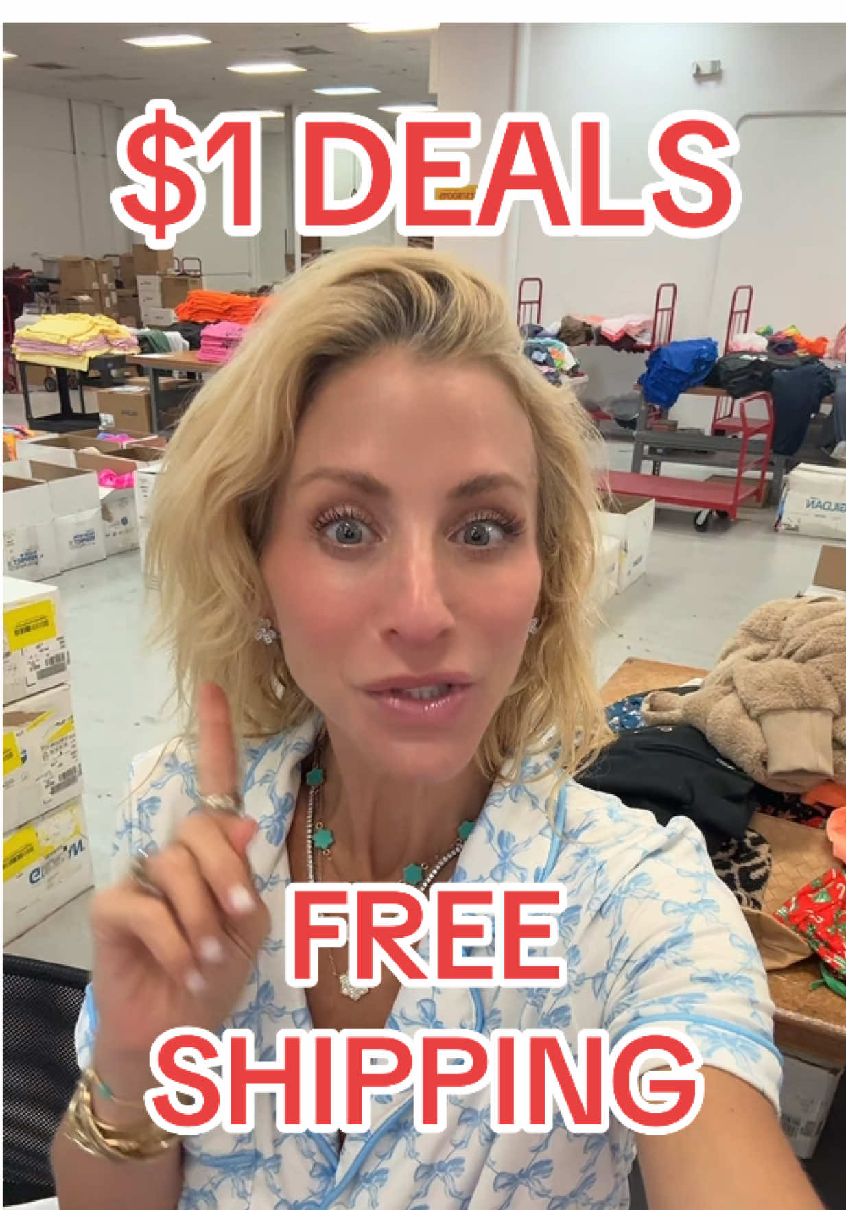 $1 DEALS + FREE SHIPPING 🔥 Today is the day to shop!!! #tiktokshopcreatorpicks #fyp #trend #trending #viral 
