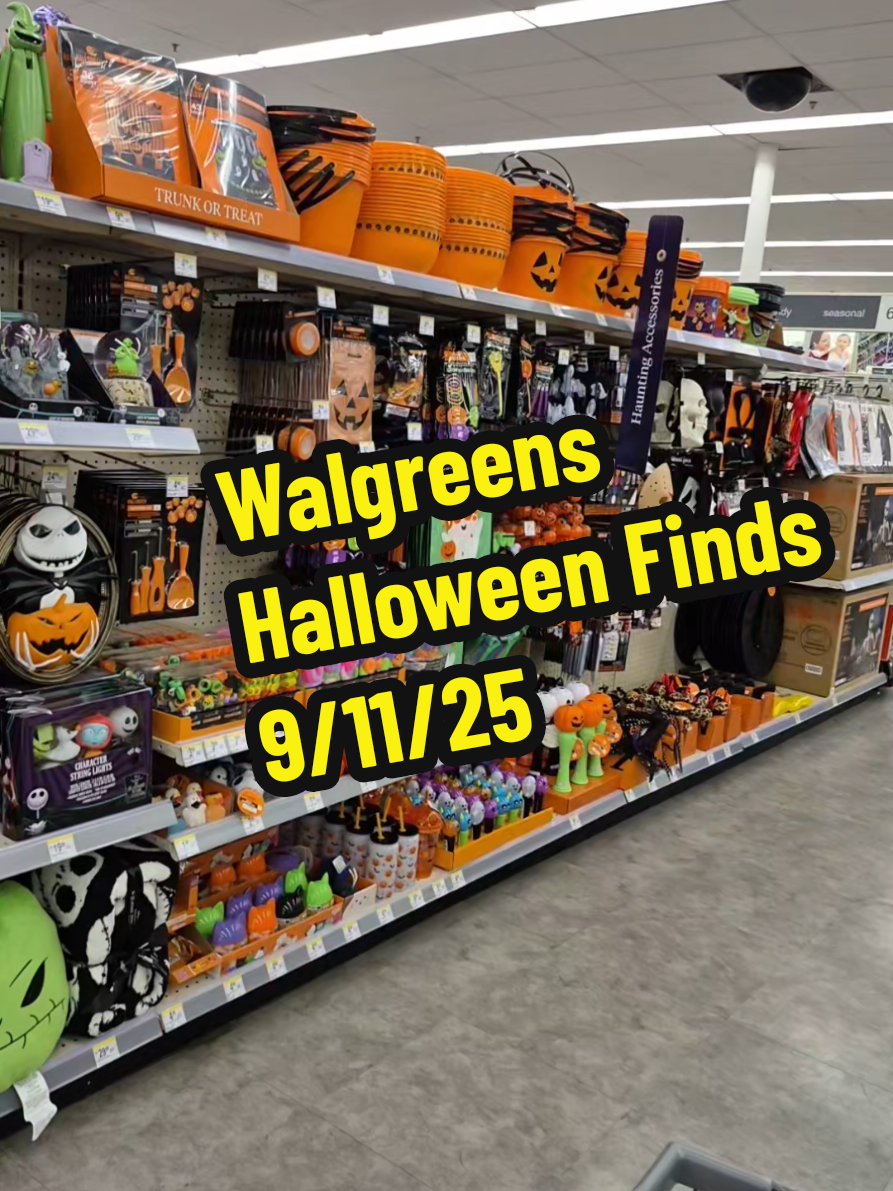 Of you want to see anything closer with pricw comment. Happy Shopping!! 🎃👻 #foryoupage #halloween #decoration #haul 