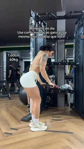 faz mais sentido se inspirar em alguém com a mesma altura e peso próximo ao seu 🤝🏼 #gym #fyp #viral #GymTok 