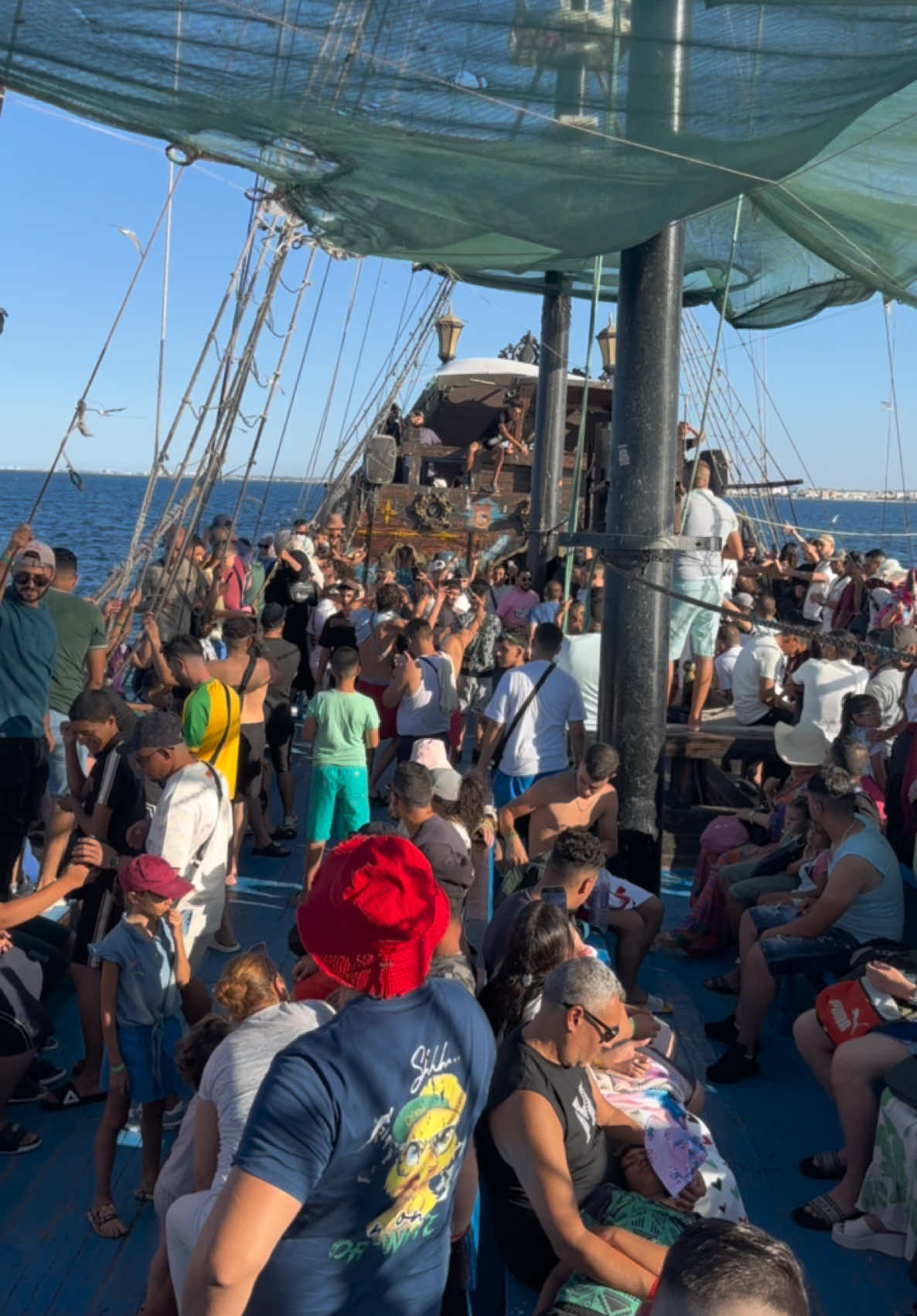 #fyp #tunisia🇹🇳 #bateaupirate #thalwa_jaime_aboone_ghir_jidid🥰حركة #soussa❤️❤️❤️😜😜🇹🇳 #soussa❤️❤️❤️😜😜🇹🇳 #المغرب🇲🇦تونس🇹🇳الجزائر🇩🇿 #شلفاوة_والحلاوة🔥_وtiktok #شلفاوة_والحلاوة🔥_وtiktok #الشعب_الصيني_ماله_حل😂😂 