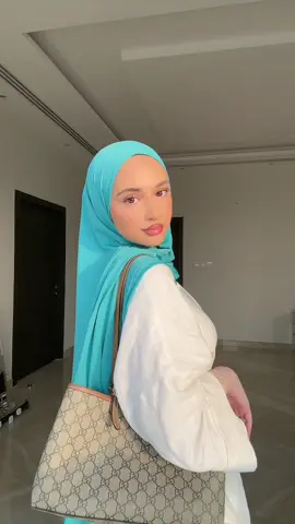 another one 🔑wasn’t feeling that hijab style so i changed it…  @velinasweden  #fyp #foryoupage❤️❤️ #ootdhijab #hijab #modestfashion 