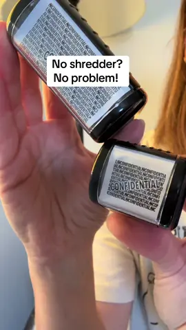Super practical to have it in your office.  #papershredderalternative #keepconfidential #confidencial #stamp #privacy 