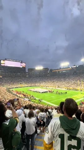Literal goosebumps.  #nfl #flyover #lambeaufield #greenbaypackers 