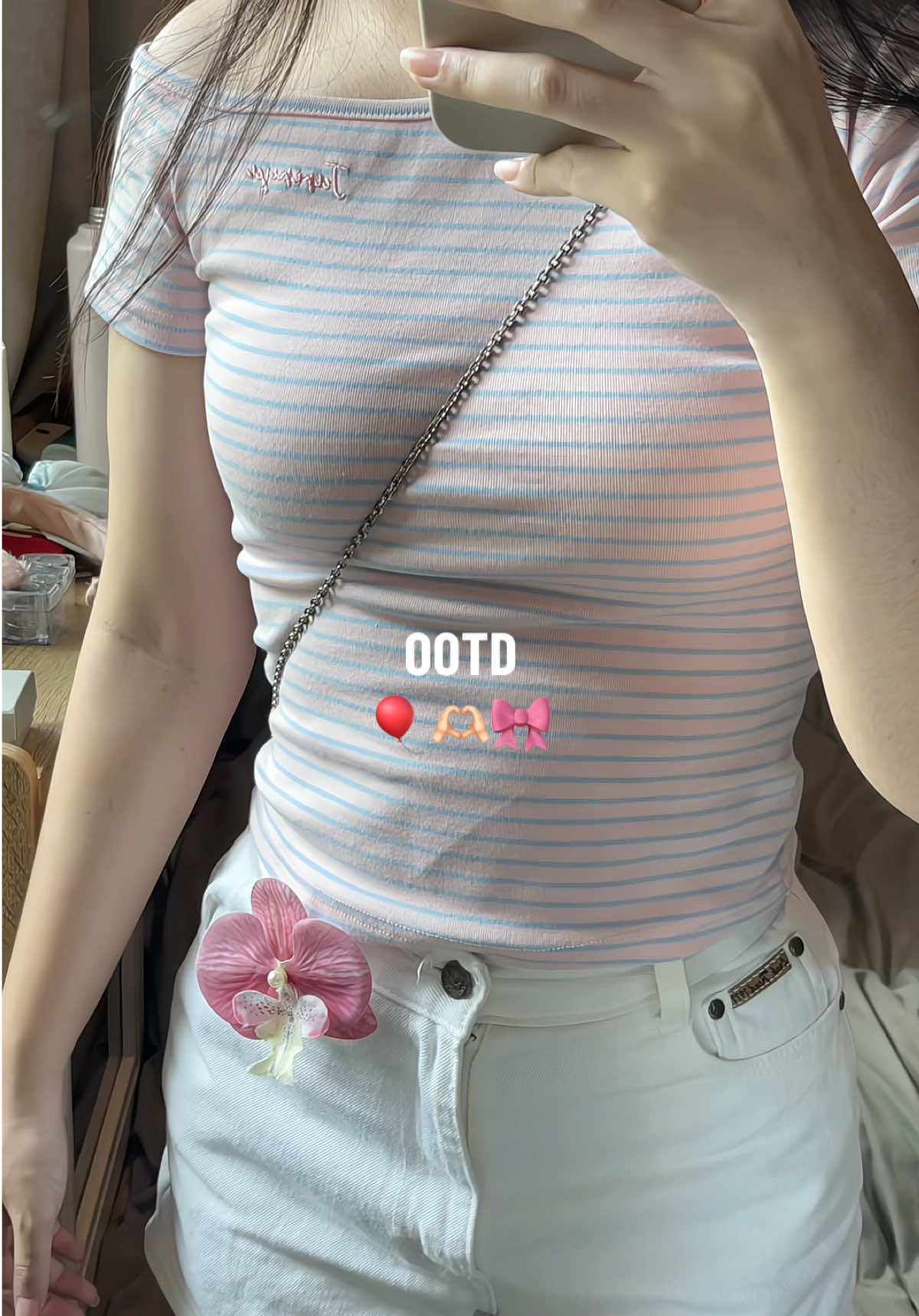 #OOTD #outfit #เสื้อปาดไหล่ #เสื้อปาดไหล่jarinya #jarnya 