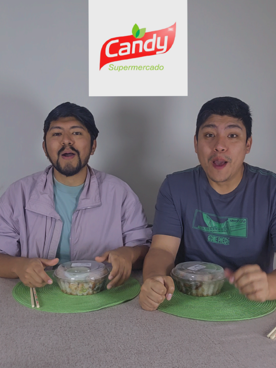 Probando el nuevo Bowl salteado del supermercado Candy de Magdalena. #Candy #comiendo #tastetest #pokebowl #supermercado 