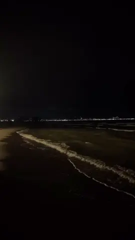 خُذني إليكَ، فإنَّ قلبي موجَعٌ،  ومَدامِعي جَفَّت، ورُوحي مُتعَبة.