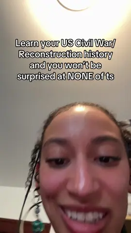 Strange fruit swingin From the poplar trees 😞