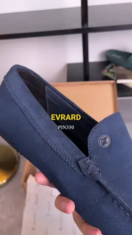 Tampil stylish dengan EVRARD. Banyak pilihan warna, tinggal pilih warna favoritmu 👟✨ Check out di Live Streaming‼️#shoes #loafers #leather #Pakalolo #ForEveryJourney 