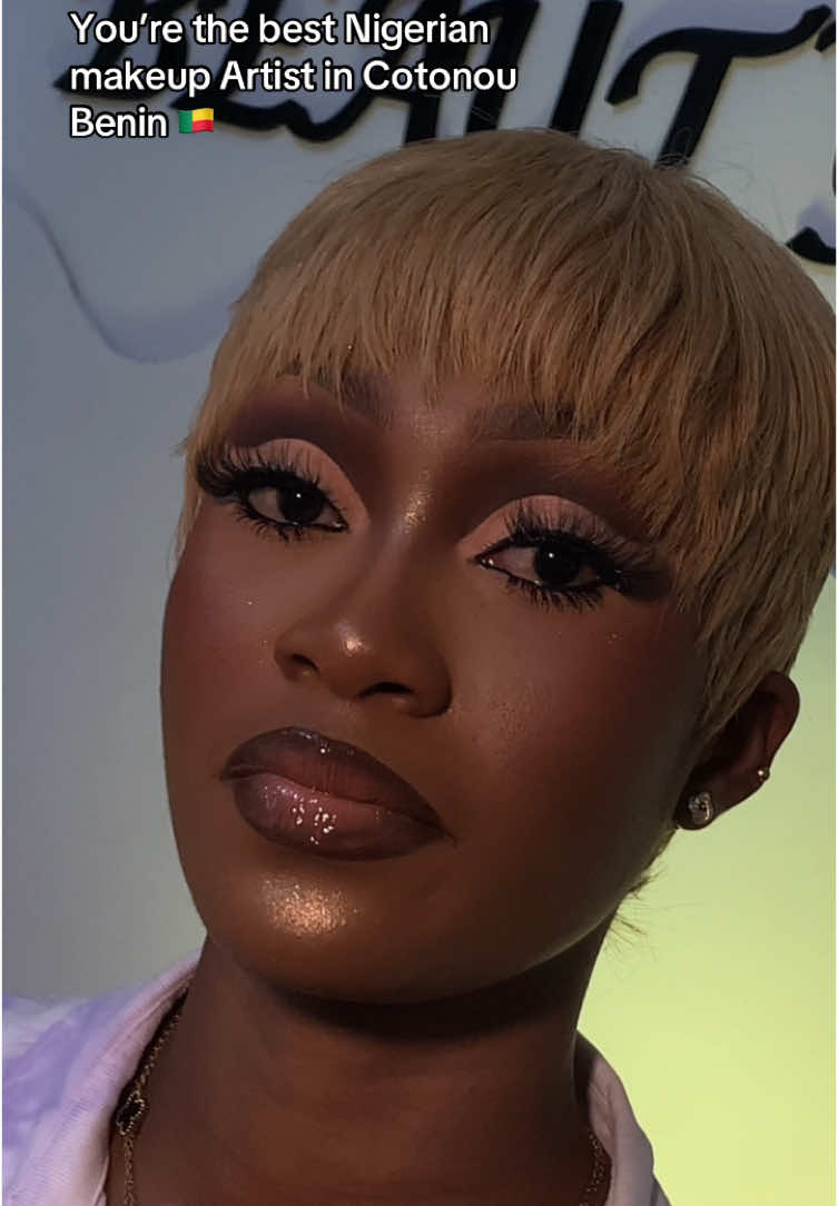 Clock that 💅💄 #beautybykim#maquilleusenigerianneaubenin#fypシ゚viral#pourtoi#nigerianmakeupartistincotnou#