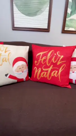 Kit com 4 Capas para Almofadas Decorativas Natal Feliz Natal ##🎁    🎄 ##❤️❤️❤️##💫♥️                        Link 🔗 https://s.shopee.com.br/4L9vlT5omQ  @@Diário da lili                                            ID nos comentários abaixo ⬇️ 