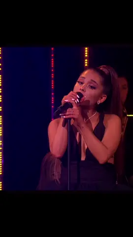 Ariana Grande - God is a Woman | Live BBC #arianagrande #fyp #pop #foryoupage #diva 