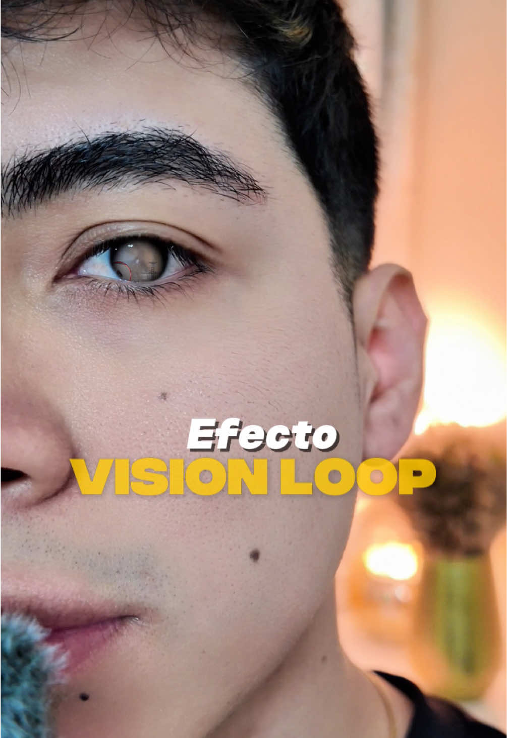 Has visto esos edits donde el ojo parece abrir una dimensión? 👁✨ Con el vision loop puedes lograrlo fácil: solo juegas con la máscara, keyframes y un toque de empalme. El truco está en seguir el iris sin perder ese desenfoque sutil… y boom, efecto limpio y magnético. 👉 Te animas a probarlo? Cuéntame si te sale a la primera o si quieres que te muestre más hacks de edición. #visionloop #editcapcut #ediciondevideo #creadoresdecontenido #fyp 