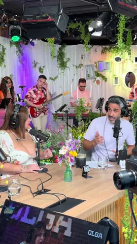Gilda x Siempre💜 @Pollo Álvarez 