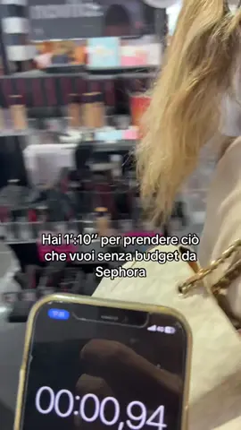 1:10 sephora shopping free  Grazie amore 🧡  #sephora #1minchallenge #shoppingfreak  #sephoraitalia #makeupchallenge 