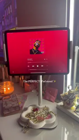 Love a good find! Yes it fits all iPads and yes it’s affordable🤭#ipadstand #ipadgirly 