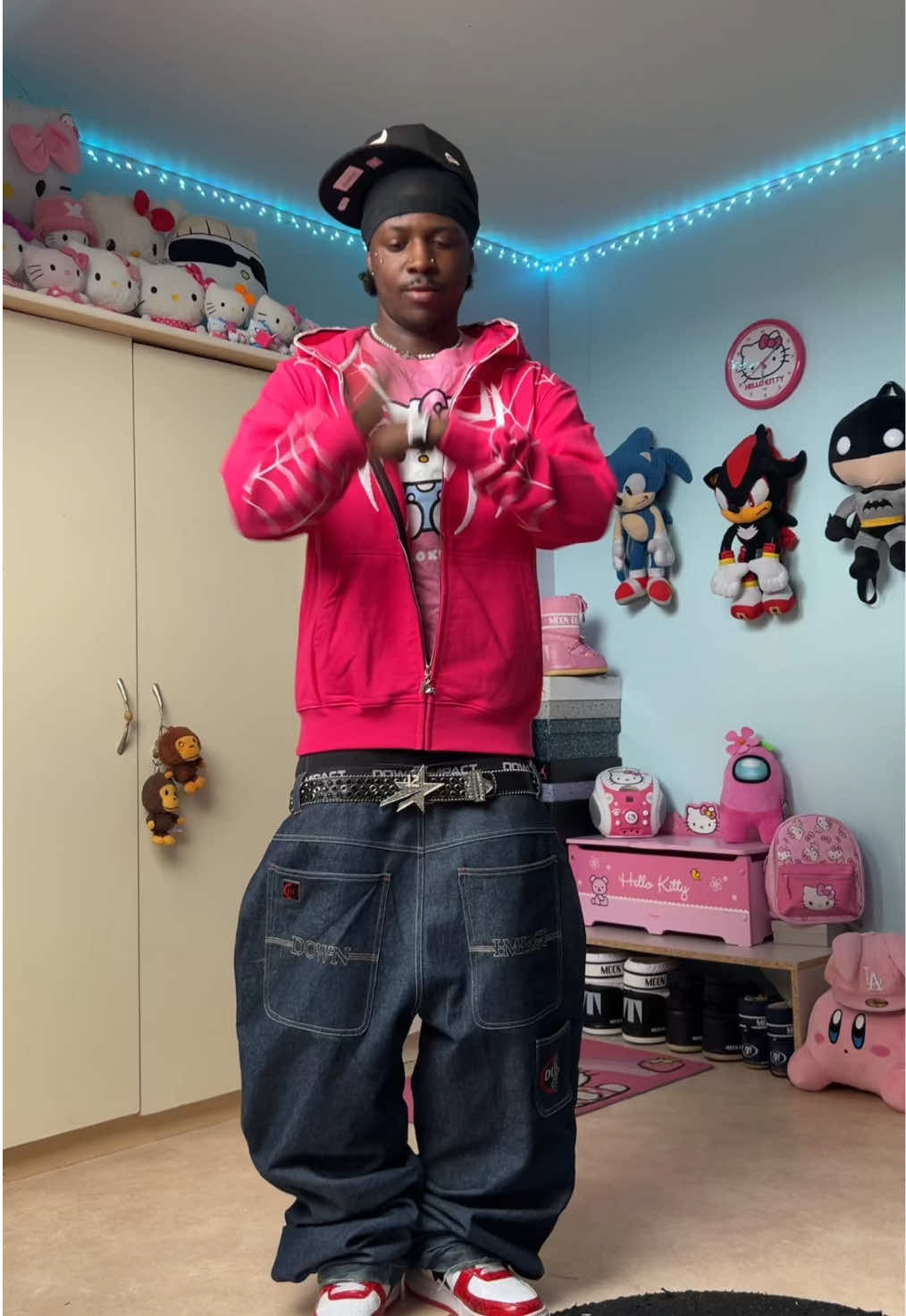 @[ᴍᴜʀ - ᴢᴇᴇ]®  #murzz #sanrio #hellokitty 