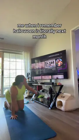 #rosiegraham #rosiegraham30daychallenge #workoutroutine #halloween 