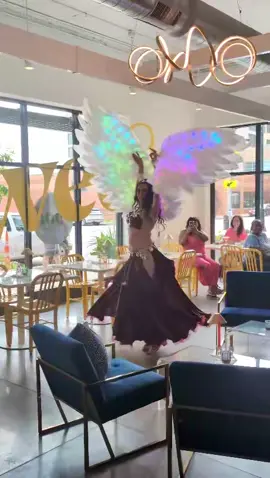 Every movement tells a story 🩰✨ #bellydance #dance #raqssharqi #foryou #foryoupage 