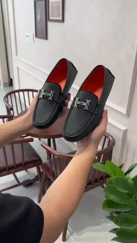 Phần Giới Thiệu Sản Phẩm Mới của shop Nhận hàng Đúng như video Của shop ạ. #giayluoinam #giaymoi #giaydacaocap #giaynam #giayda 