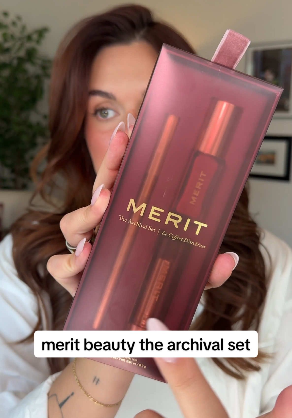 Should we review all the holiday sets this year?! 👀🎁 #merit #meritbeauty #meritgiftsets #meritarchivalset @MERIT Beauty 