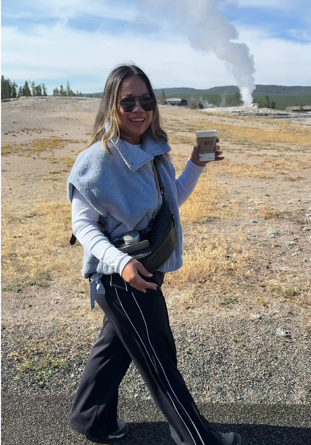 day one yellowstone fit 🏔️🌲🫶🏼 definitely wear layers if you’re visiting soon! it’s cold in the morning and hot by noon 😅 @Gap @Free People @merrell @ATHLETA @Ray-Ban #yellowstoneoutfit #yellowstoneootd #outfitforhiking #hikingoutfit #yellowstone 