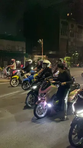 isinya kelas neraka semua😭 #vario125 #variotransjawa #ledoldgank #vavarioan 