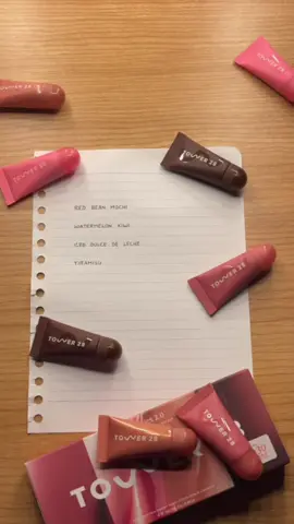 Meet the Lil’ Softies 2.0 😘 Two new shades exclusively available in this kit! Shop now @sephora and Tower28Beauty.com #tower28beauty #beauty #skincare #makeup #makeupsets 