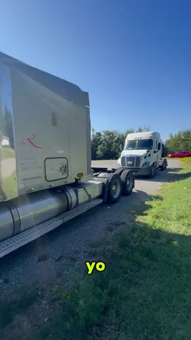 Nos tocó que ir a rescatar a un chofer que tuvo un accidente en Arkansas 😱 #domingueztelodice 