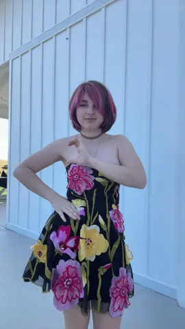 BAI BAI FIGHT BY CANDY TUNE i love candy tune. my dress makes me feel like im really an idol when i do this dance! #kawaiilab #candytune #kyanchuu #nachiko #emo 