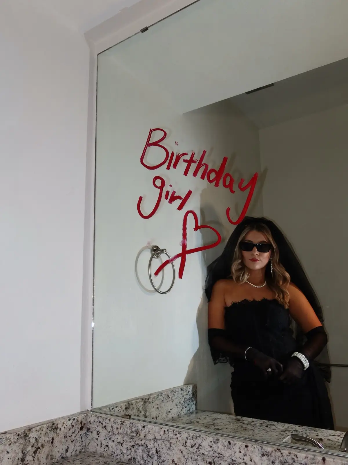 I’m feeling so grateful and excited for this next decade! p.s. it’s birthday week, so I will be making several posts in honor of the occasion because this is a big one!! Hehe 😅🥰  #virgo #birthday #birthdayphotoshootideas #dirty30 #pinterestgirl  