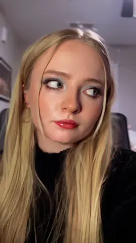 1974 makeup (or i tried) #makeuptrend #1974 #blueeyelook 