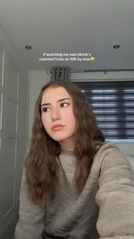 when you’re your own biggest fan🤣 #roadto10k #relatable #10Kloading #foryouu #creatorsearchinsights 