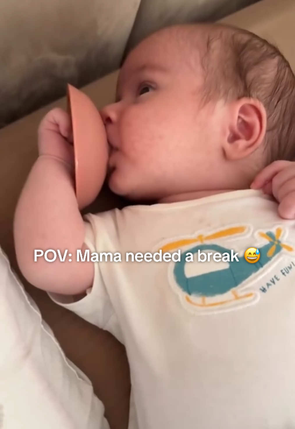 When the bottle feels so close to the real thing, you tend to get a little creative (and we love it!) 😂 #momhumor #momlife #babiesoftiktok #babylife #breastfeeding 