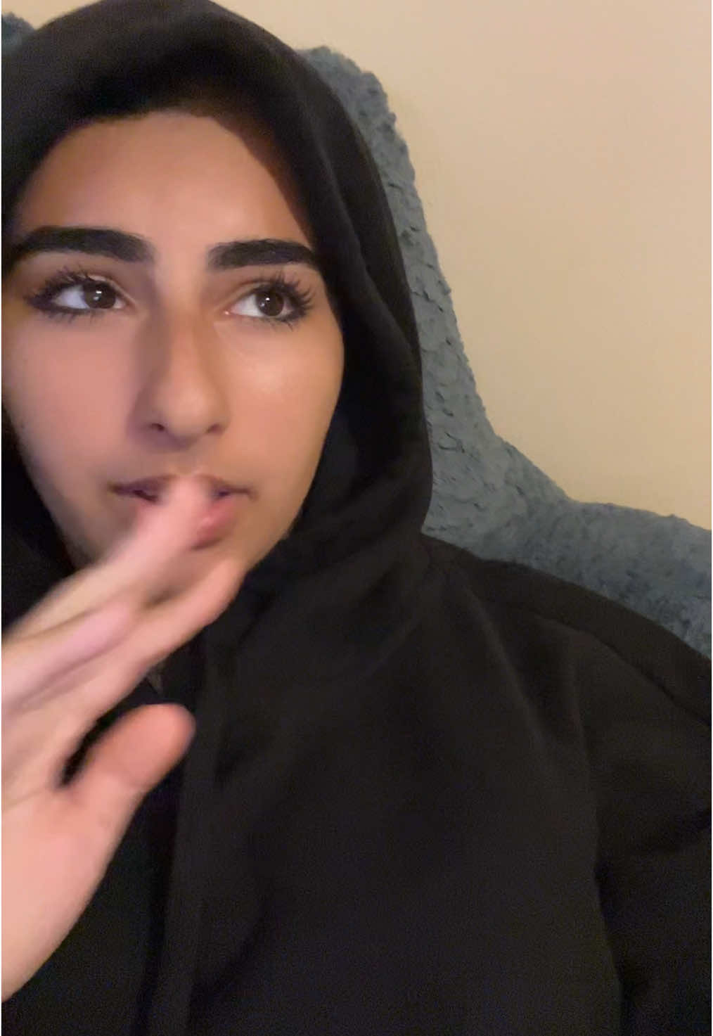 your reminder that God has Planned every single second of your life perfectly. So you are never alone, and you are definitely NOT behind. 🩷 #Islam #fate #reflection 