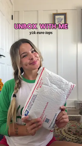 can’t pick a fav ˖ . ݁𝜗𝜚. ݁₊  #euro #thrift#thrifthaull #unboxing 