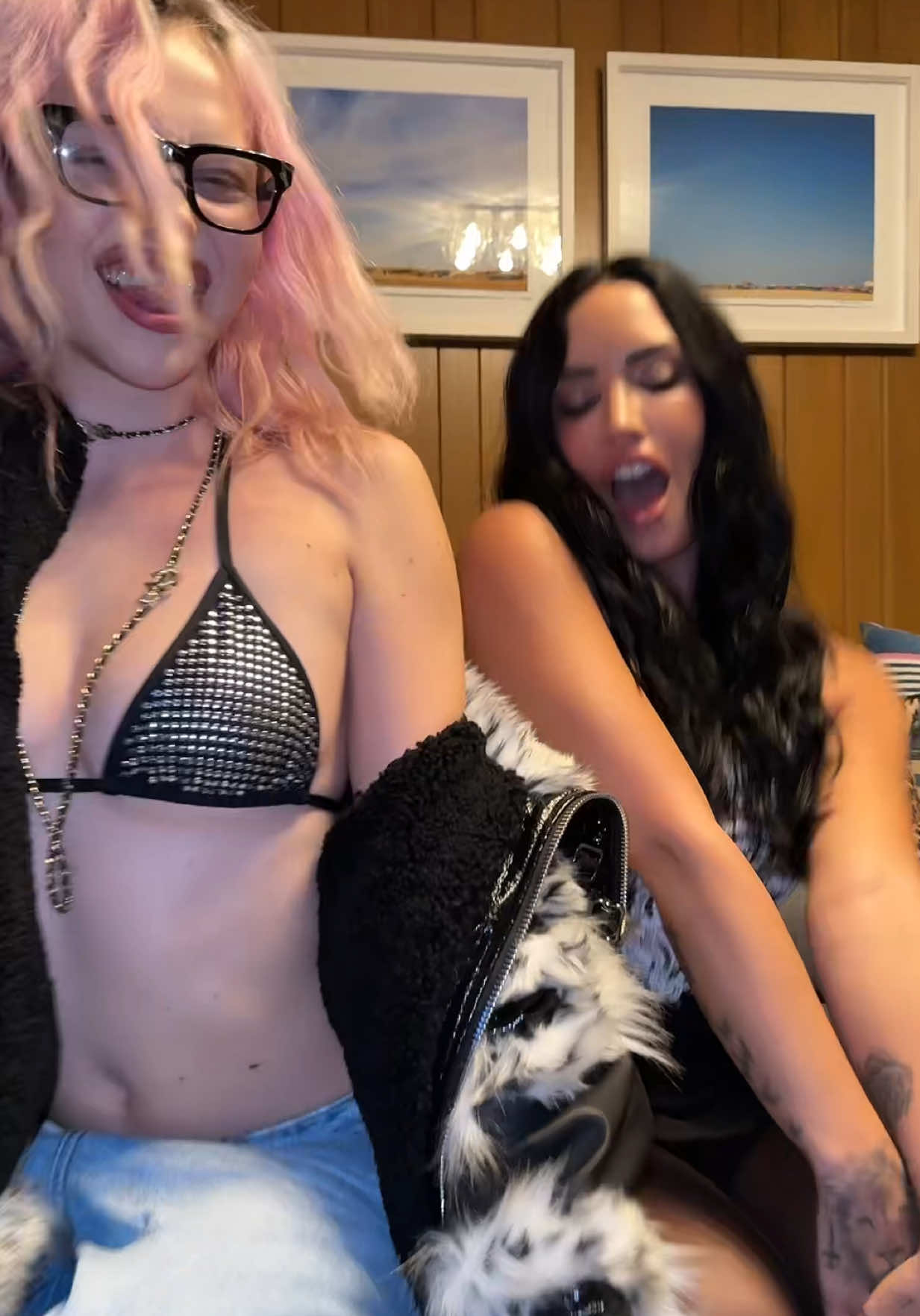 diva behavior @ADÉLA 