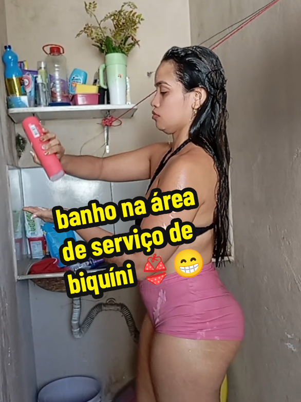 lavando meus cabelos na área de serviço 😁#inspiracao #fypage #explore #viral #Lifestyle 
