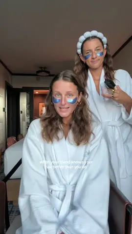 nat always kills the updos @nataliezacek  @Ulta Beauty @Dae Hair 